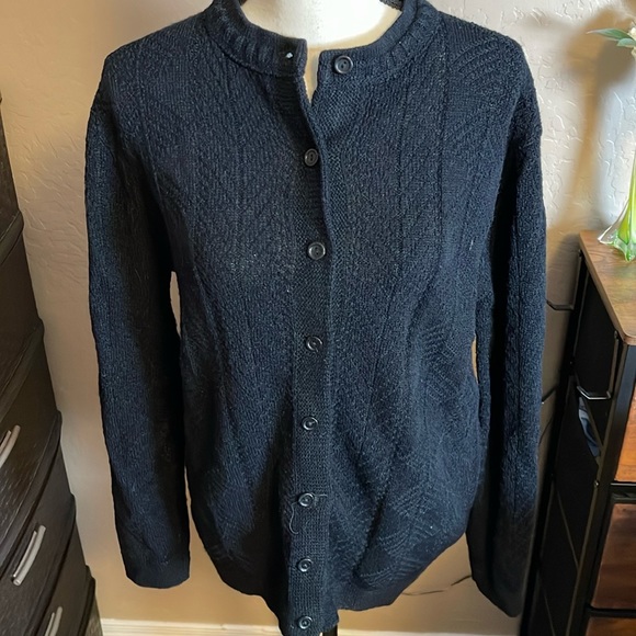 Darling FoxCroft Lightweight Button Down Sweater - Picture 1 of 6